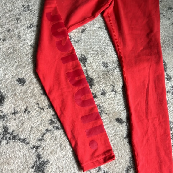 Nike leggings - Picture 2 of 3